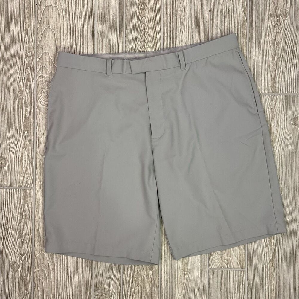 Callaway Performance Golf Shorts Men's 38 Gray Flat Front 10" Inseam